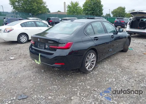 2023 BMW 330Xi xDrive from USA, damaged, VIN 3MW89FF08P8D76199